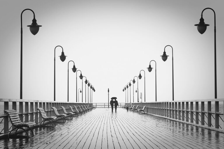 ニキビ跡が原因でモテない男はどう対処すればいい？
